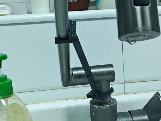 龙头支架