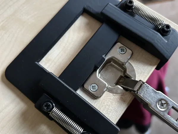 https://makerworld.bblmw.com/makerworld/model/DSM00000002123714/design/2025-12-16_8dd03b7abab34.jpg