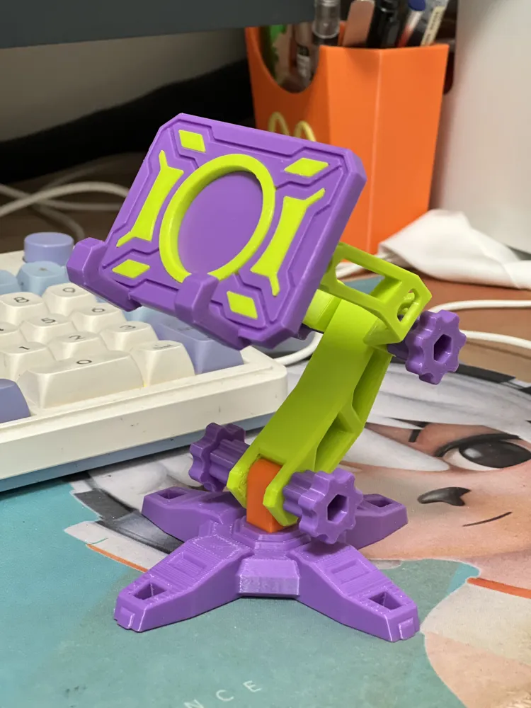 Mech Phone Stand - Free 3D Print Model - MakerWorld