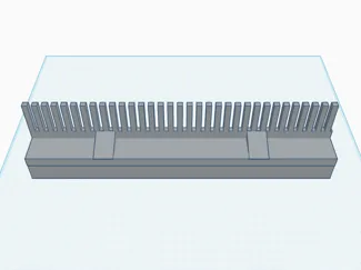 Aquarium overflow comb