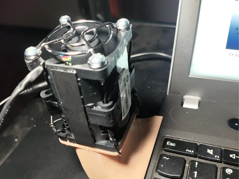 笔记本抽风散热导风支架