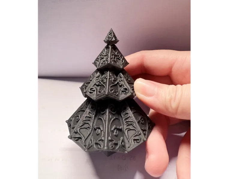 哥特风圣诞树 雕花暗纹圣诞树装饰摆件