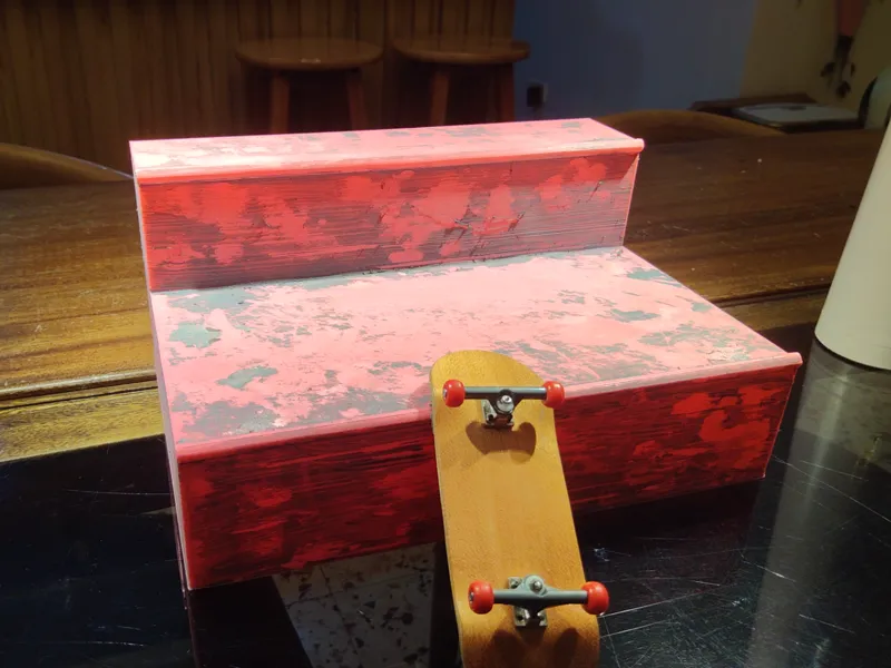 Double Ledge for Fingerboards