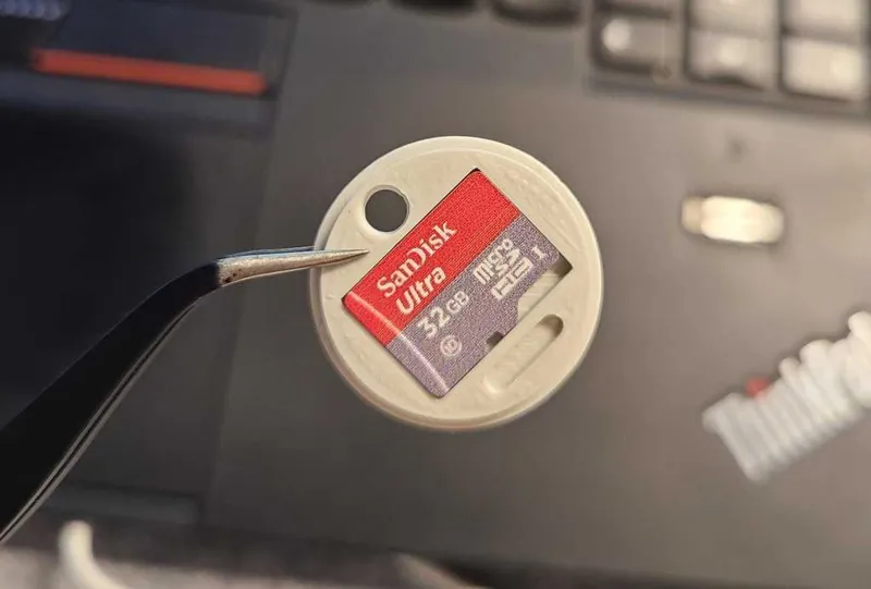 Micro SD Coin