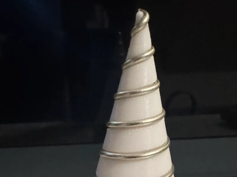 Craft Wire Christmas Tree