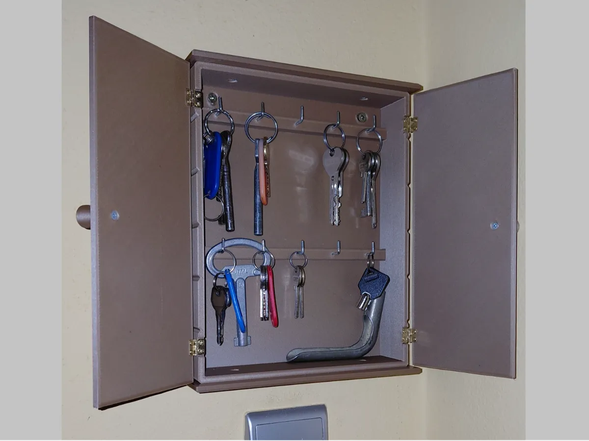 Key box - Free 3D Print Model - MakerWorld