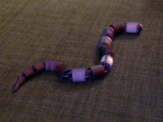 Simple articulated snake