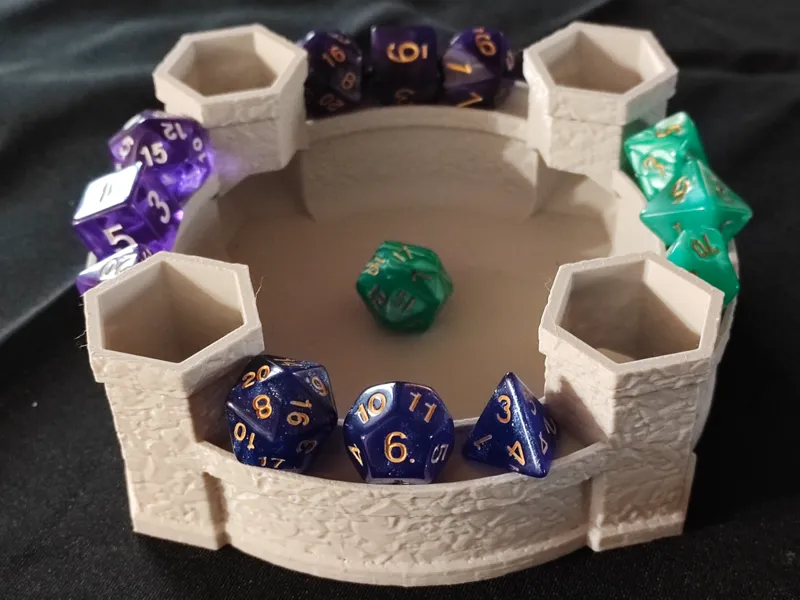 A centerpiece dice launcher