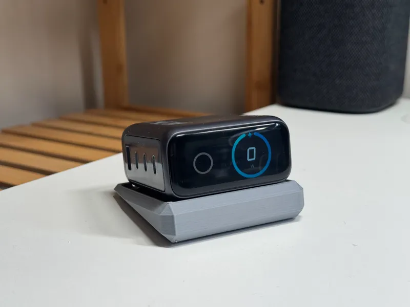 Anker 140W 充电头支架