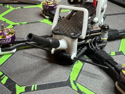 Kayoumini Antenna Mount