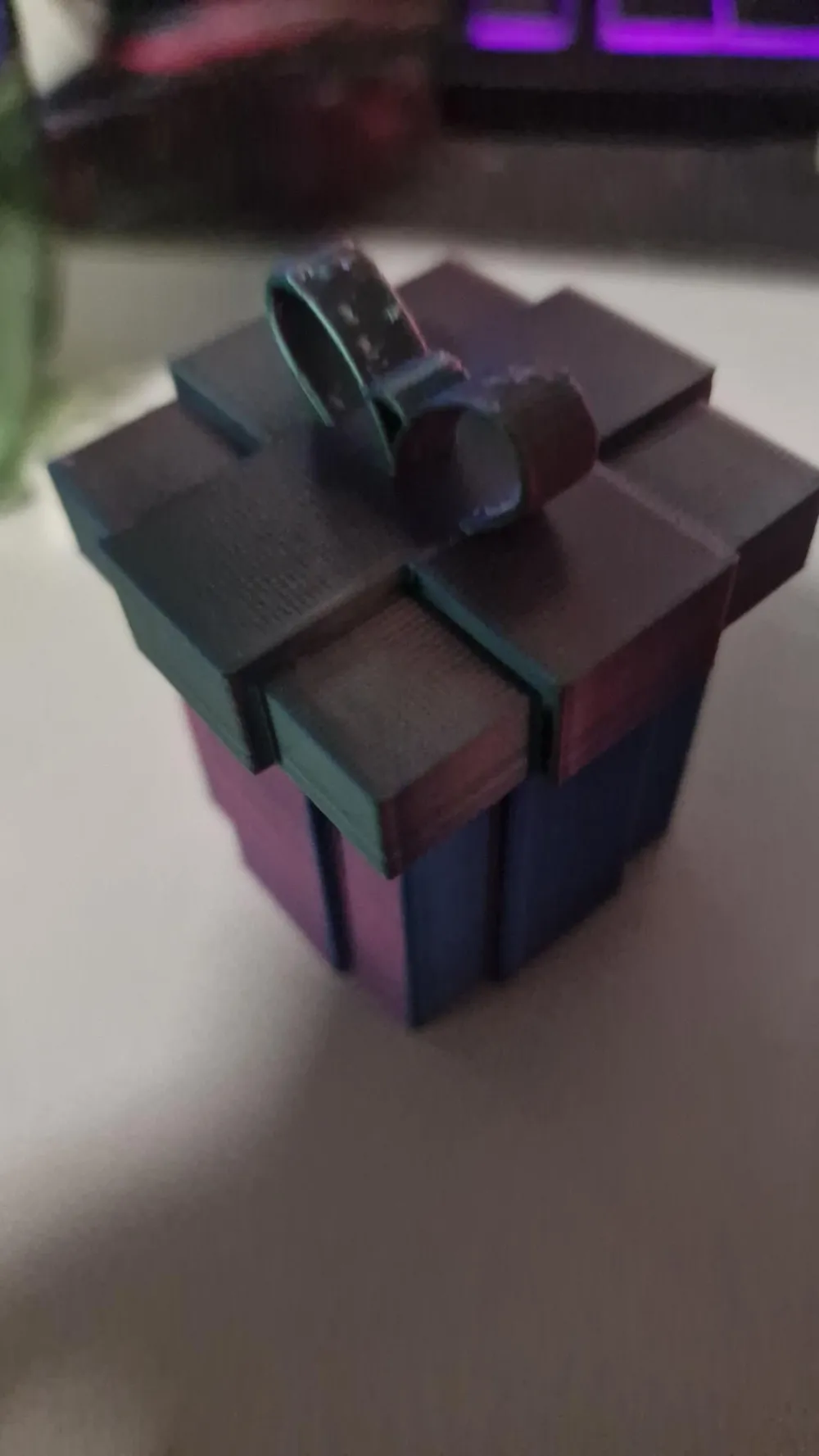 Caja De Tornillos De Broma Topiky – Regalo Molesto Impreso En 3D, Difícil De Abrir, Ideal Para Cumpleaños Y Fiestas, Color Dorado