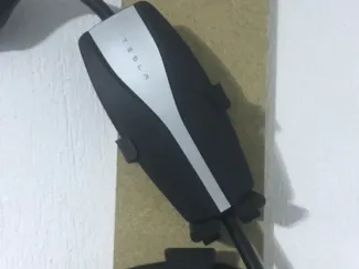 Tesla Mobile Connector Holder