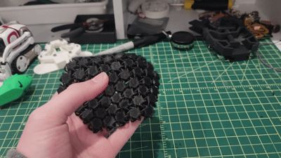 Chainmail/costar/fidget