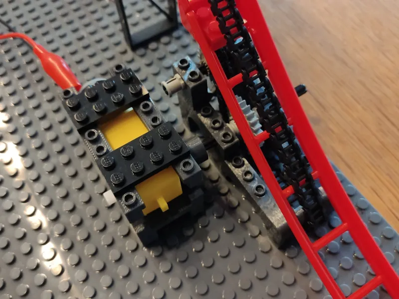 Brick Coaster Motor/Chain mounts