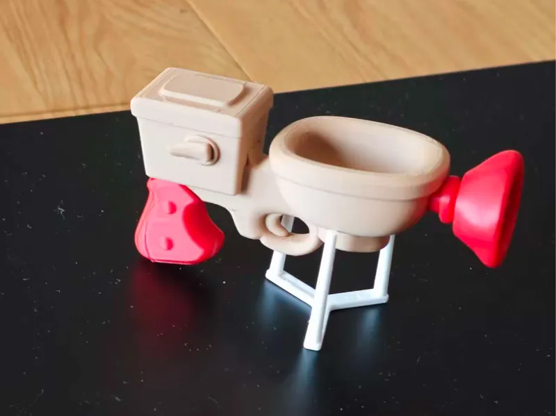 鸭科夫 手持噗噗喷典藏模型
