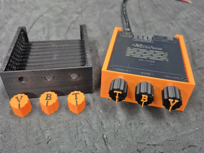 Wuzervon 1002Q Amp holder