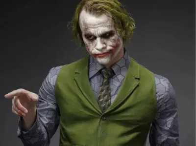 The Joker - Heath Ledger Bust