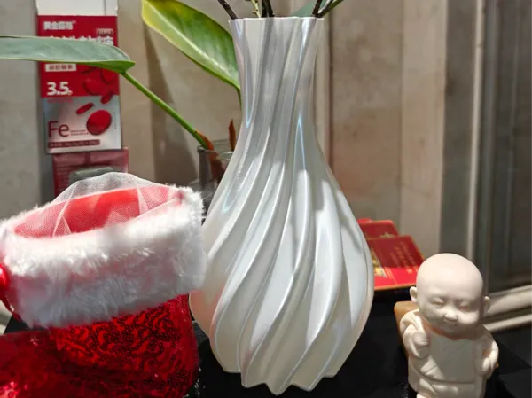 Vase soie