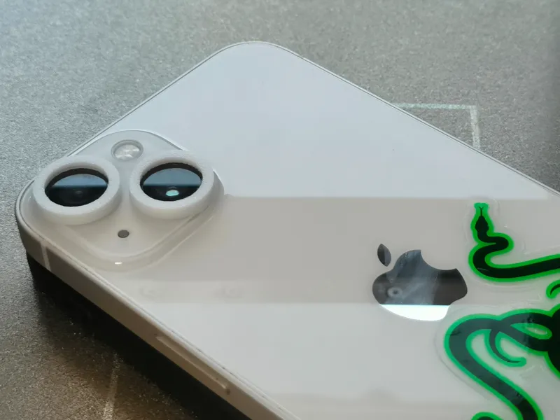 iPhone13镜头保护圈