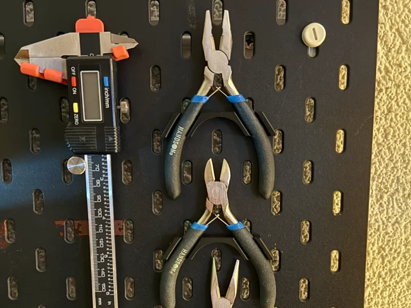 SKADIS Mount For Pliers (Handson)