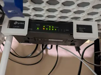 TP-link TL-SG1008P Underware