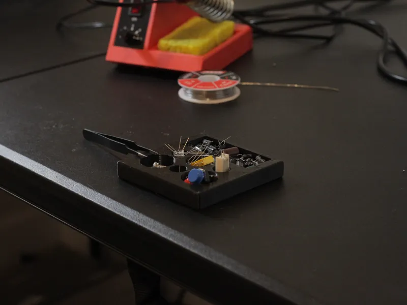 Project Tray