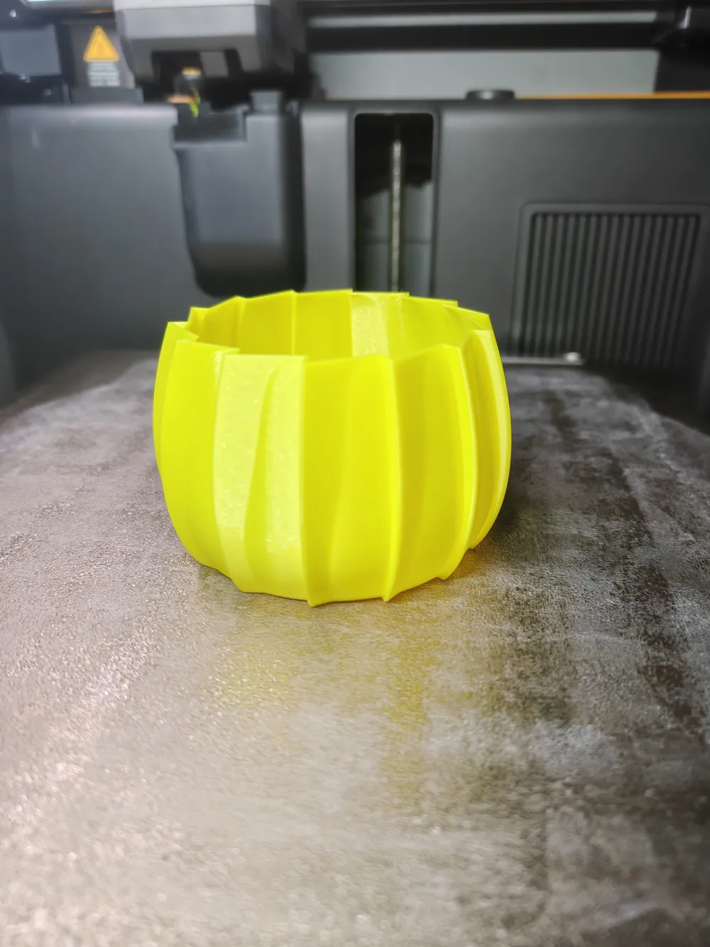 Flower Pot (33) - Free 3D Print Model - MakerWorld