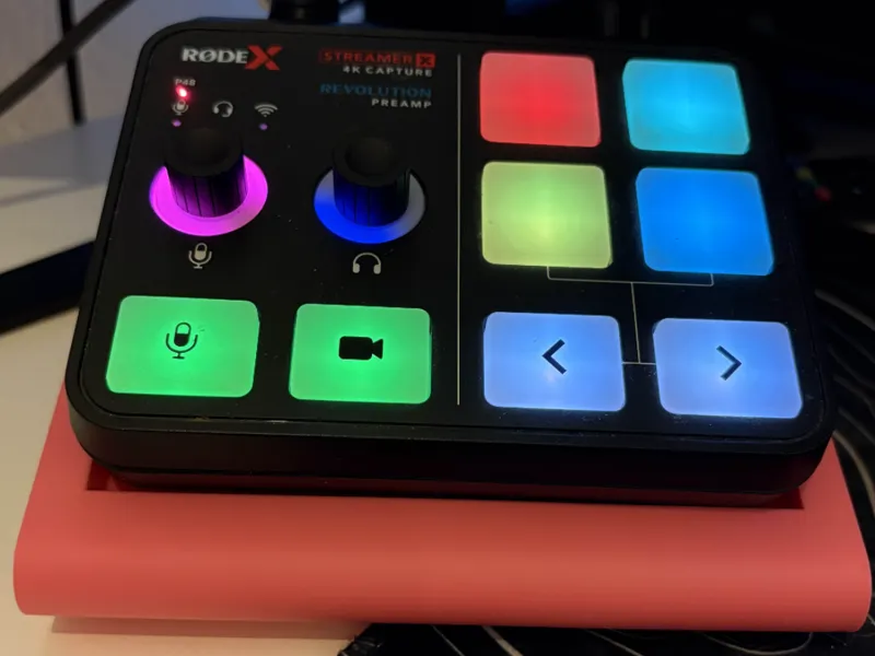 Rode x streamerX holder