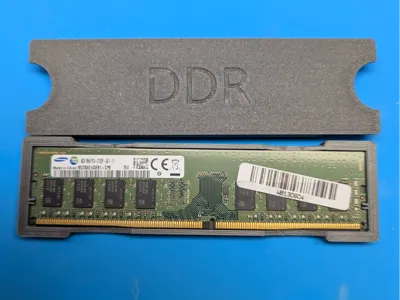 Single Protective Case for DDR Memory Module Remix
