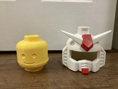 Scaled Brick Minifigure