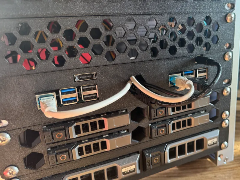 Rack 10" RPI5 - Geekworm X1009 & Radxa Penta Hat