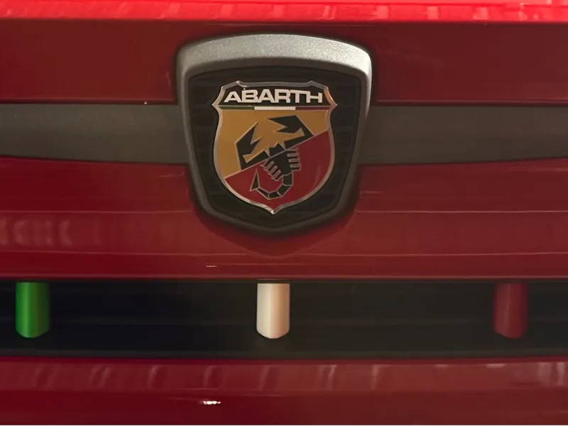 COVER GRIGLIA ABARTH 