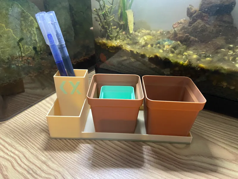办公室绿植笔筒