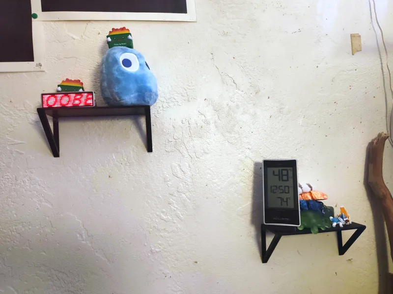 simple shelf