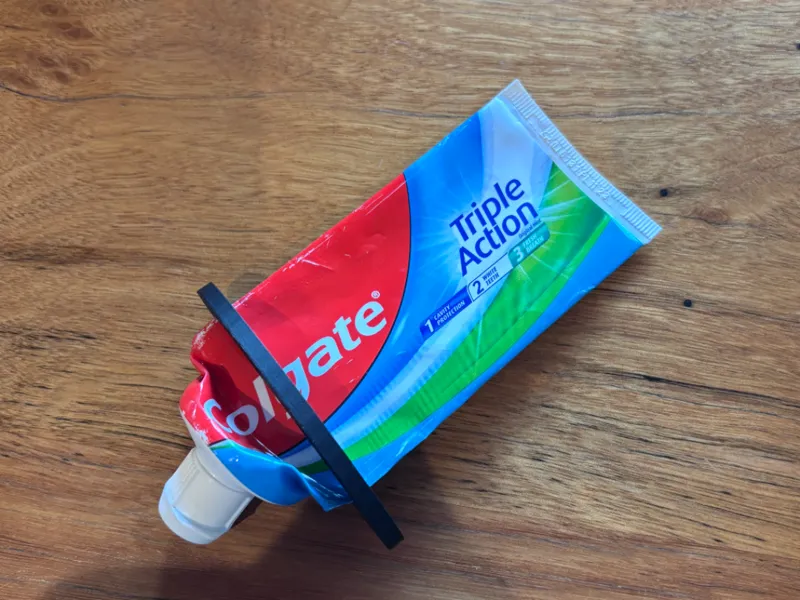 Toothpaste squeezer