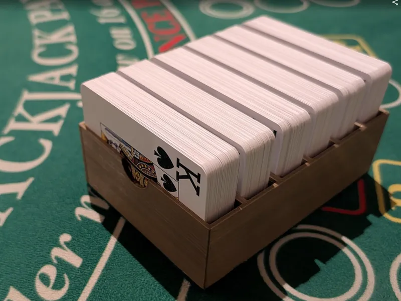 Cardbox - 6 deck