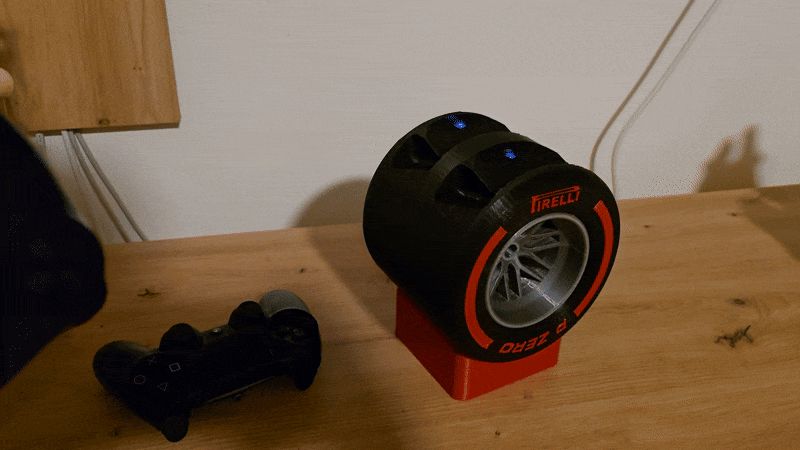 F1 Pirelli PS4 controller charging stand