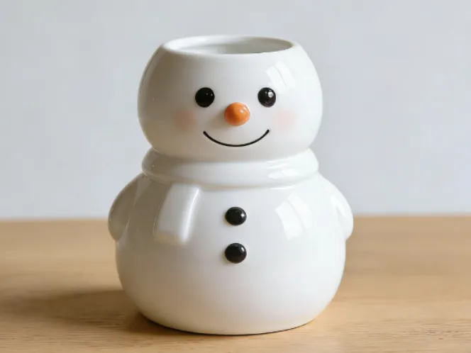 雪人笔筒