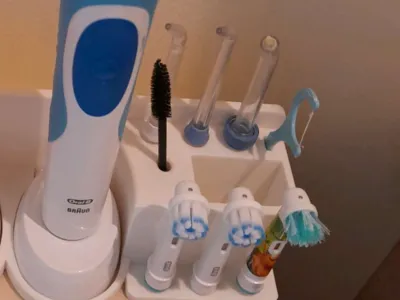 Toothbrush Holder lid