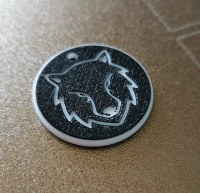 Wolf Keychain – Stylized Wolf Head in Circle