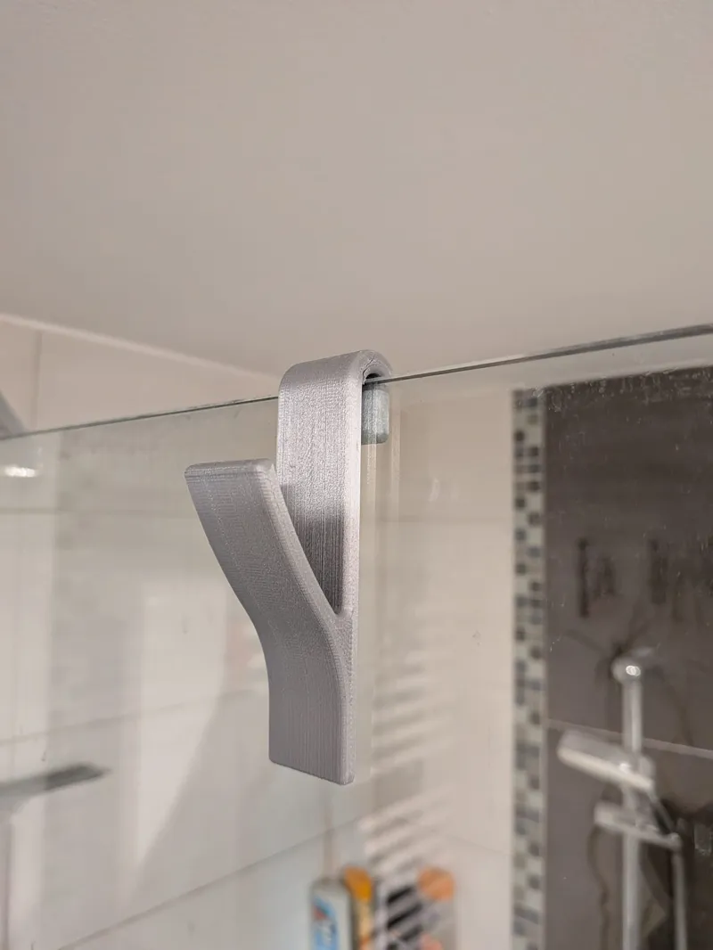 Handtuchhalter für die Glasscheibe der Dusche