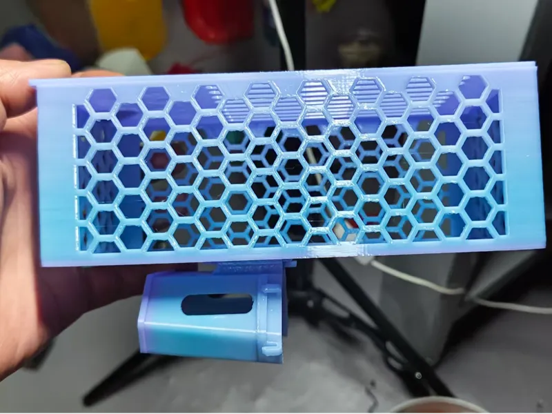 大疆Air3s背部卡扣和运输篮子