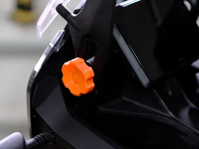 1290 KTM Windscreen Knob