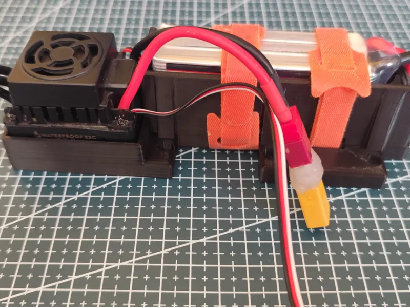 RC 4x4 CRAMER Battery and ESC Holder
