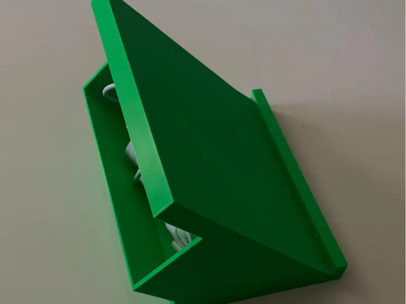 Soporte para tablet con almacenamiento