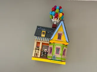 Up! House Wall Mount