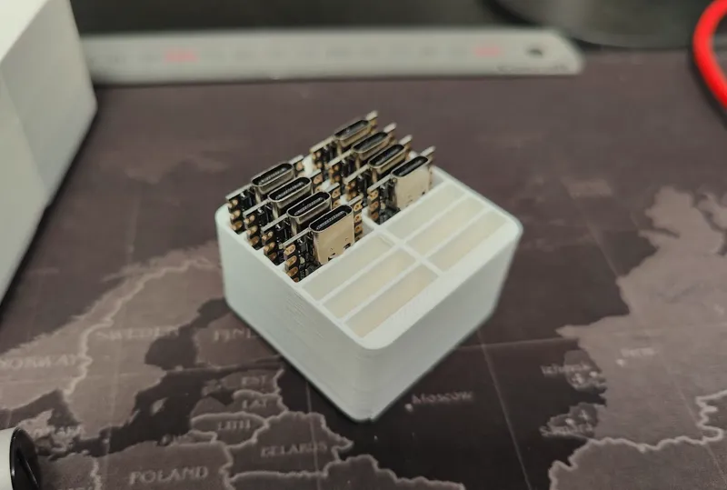 Gridfinity ESP32 C3 supermini holder