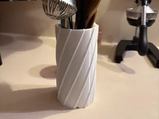 Spoon holder