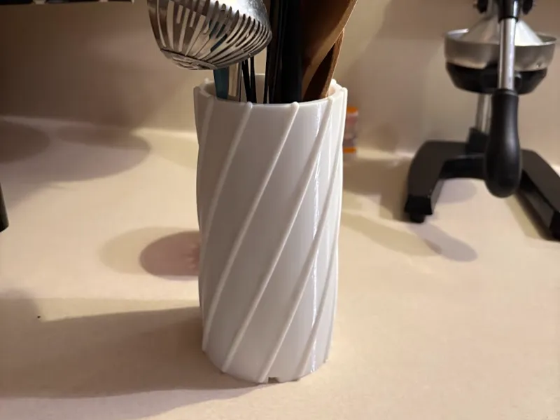 Spoon holder