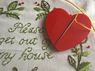 Heart Needle Minder